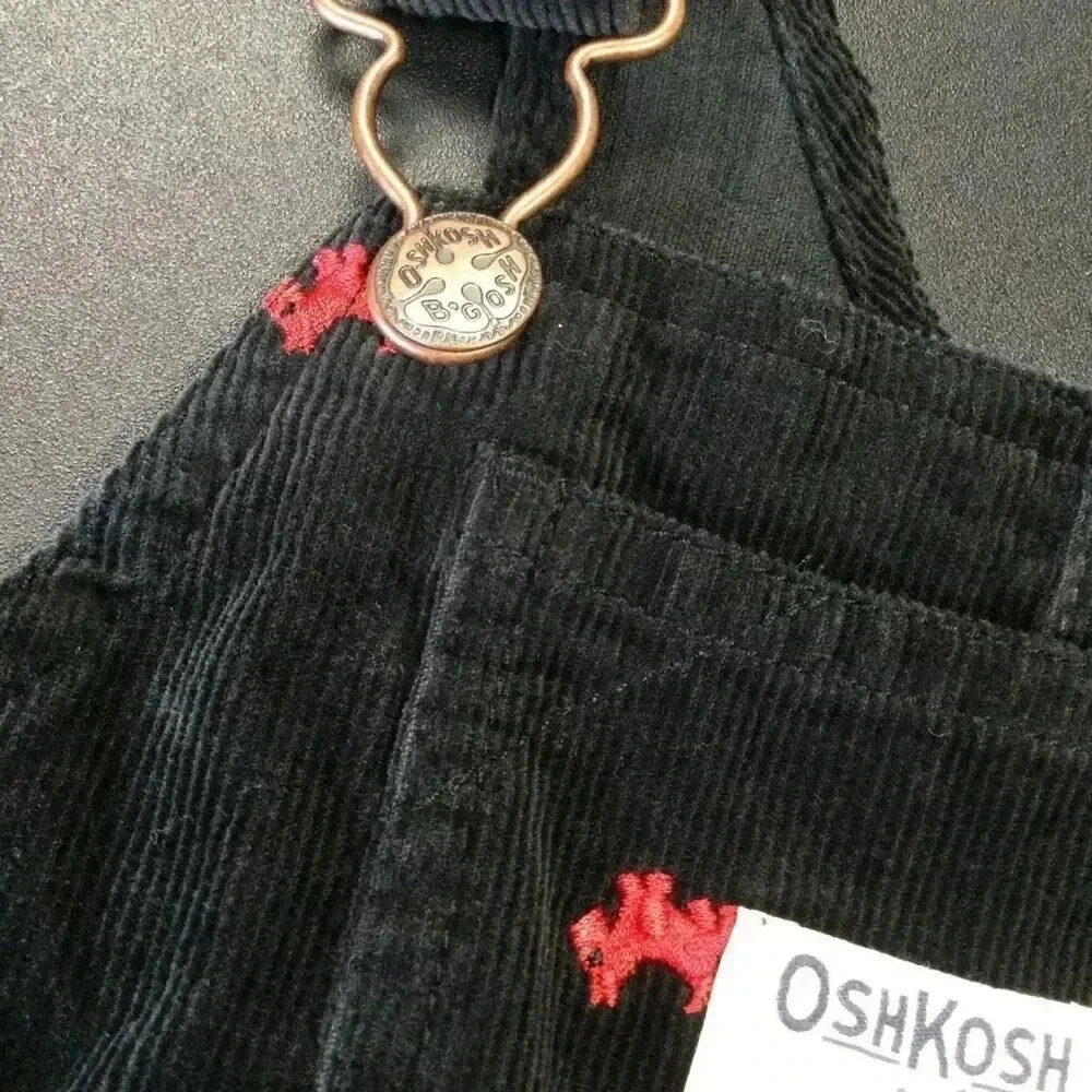 Oshkosh Girls Size 24 Months Corduroy Overalls Shorts Black Red‎ Embroidered
